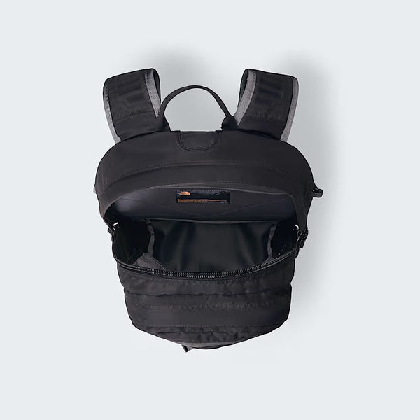 Borealis Classic Black