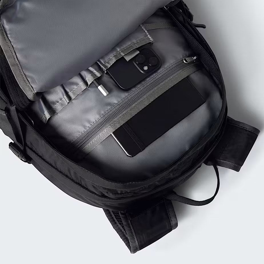 Borealis Classic Black