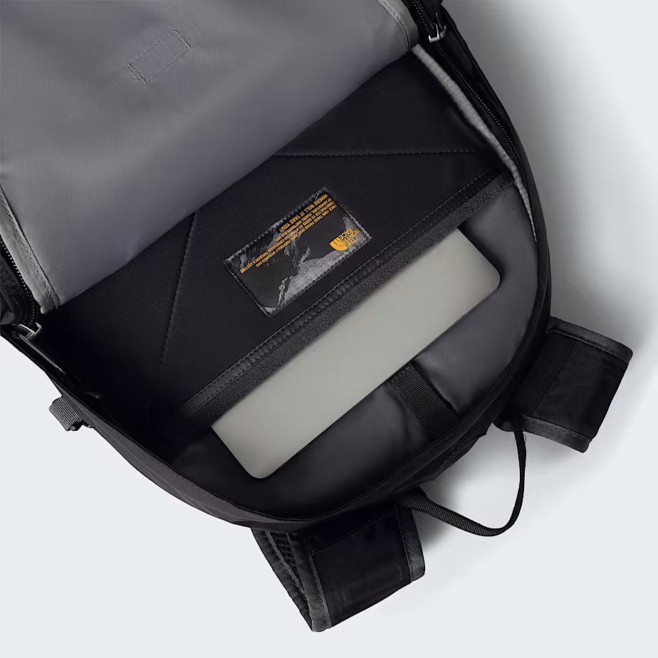 Borealis Classic Black