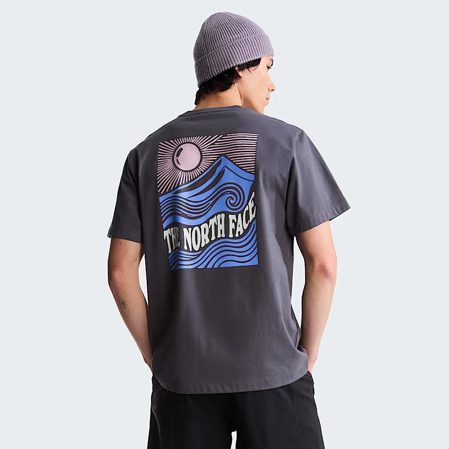 M Mountain Escape Relaxed Short Sleeve T Anthracite Grey